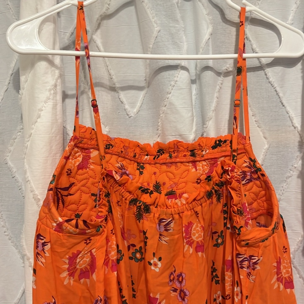 Darling floral Anthropologie maxi dress size Large. NWT - Picture 5 of 8